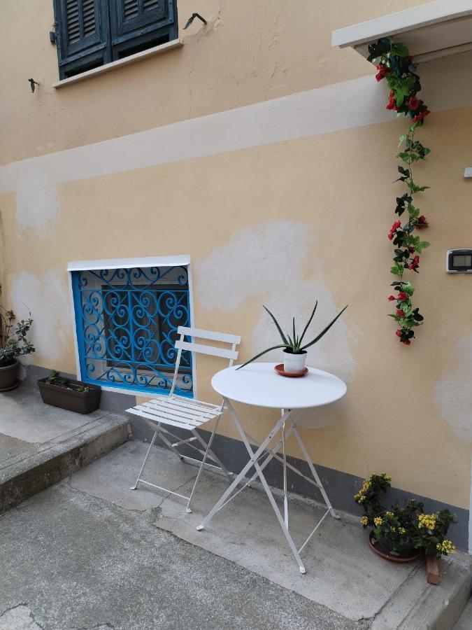 La Tavernetta Del Peo Casa Vacanze 산레모 외부 사진
